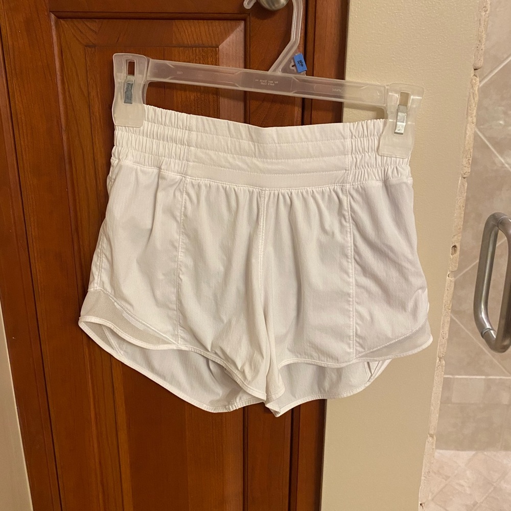 Lululemon Hottie Hot Shorts 0